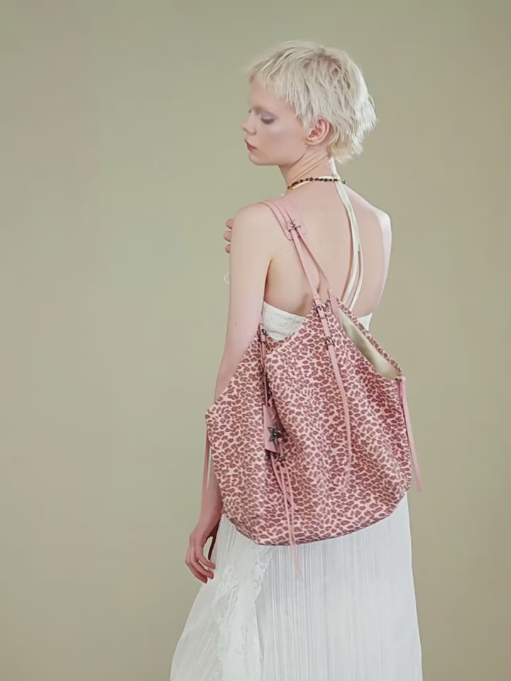 Load video: JACD Pink Panther Tote – Vibrant Leopard Print & Roomy Design for Everyday Use